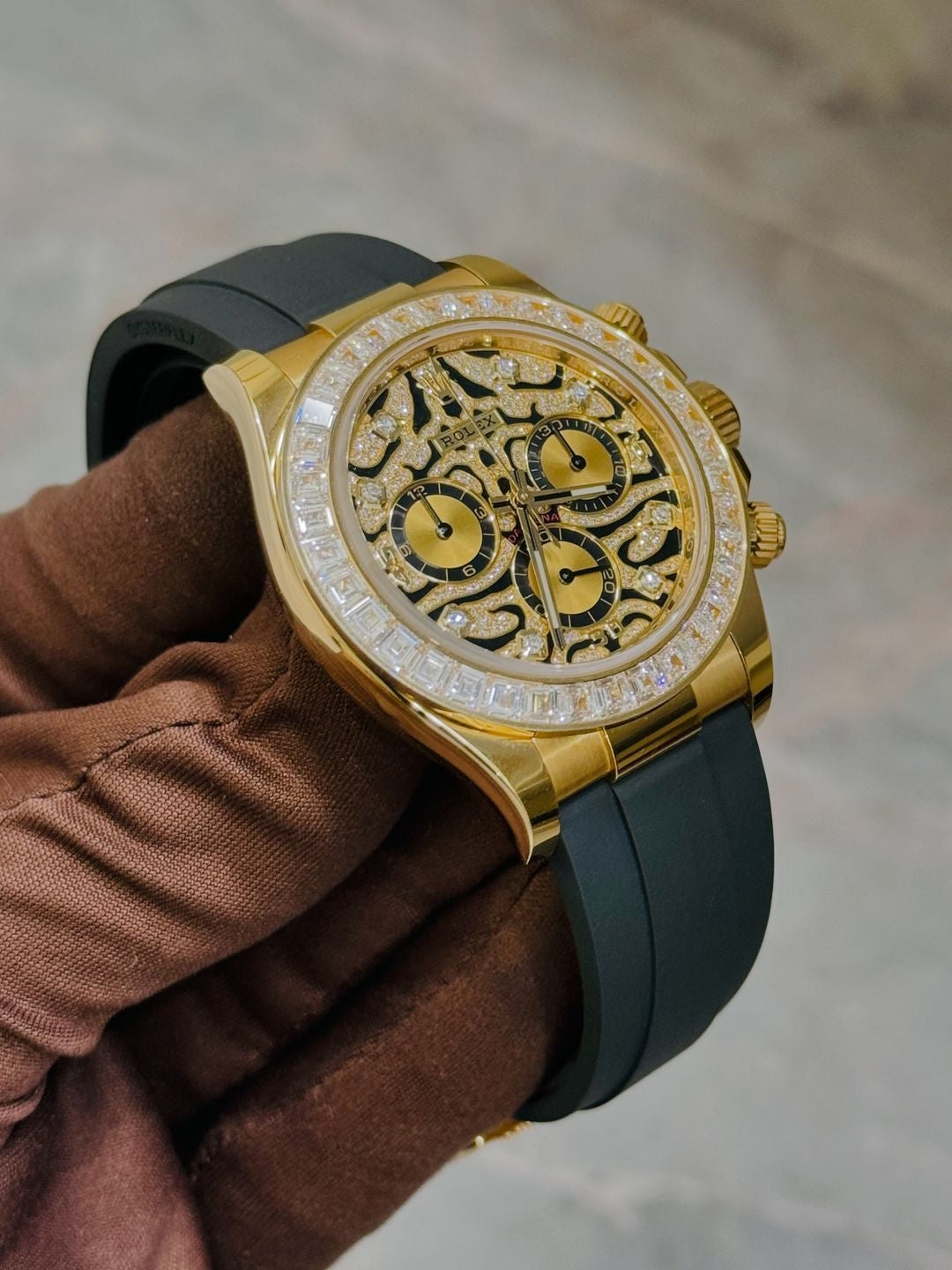 Daytona Eye of Tiger Gold Diamond Watch