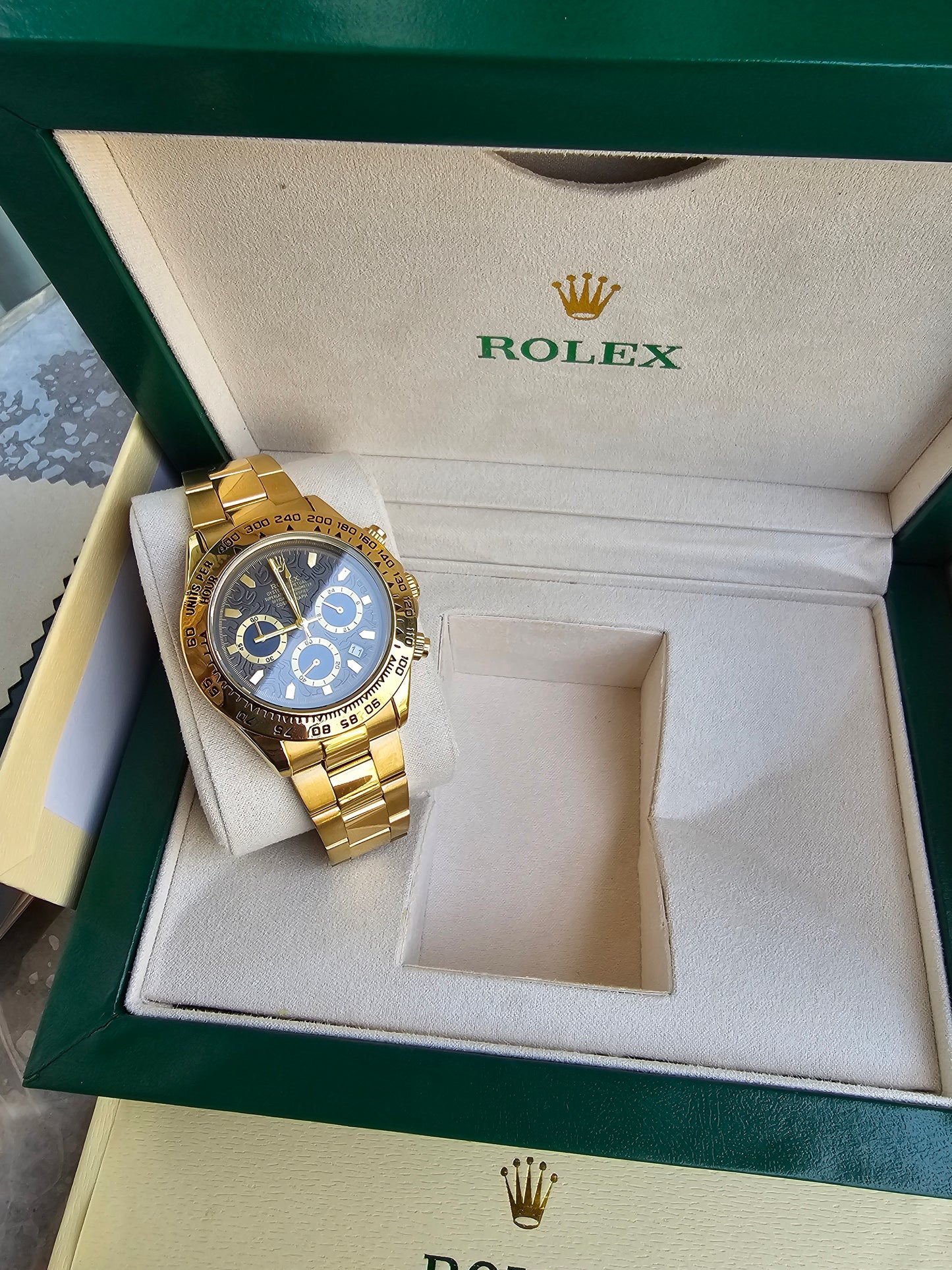 Rolex Daytona Golden Engraved  Watch