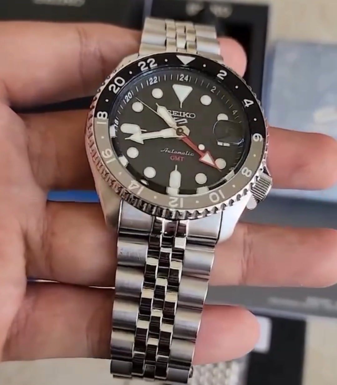 (Copy) Sko 5 GMT stainless steel white Dial black Bezel  watch